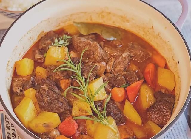 “食牛肉可暖胃，是补益佳品”，秋冬就是要喝汤吃肉！这五种牛肉做法快学起来吧