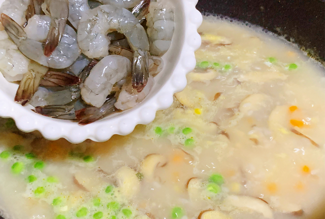 天冷广东人最爱这碗粥，吃过一次忘不了，每粒大米都开花