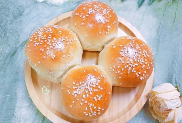 分享7种面包做法，方法简单，松软香甜，老人孩子都爱吃