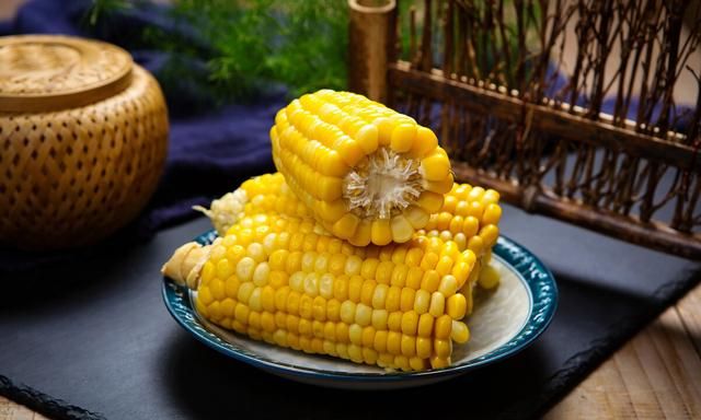 玉米煮多久能熟？冷水下锅还是热水？几分钟最香甜？一文搞懂