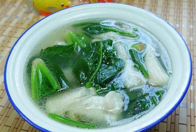 17种菠菜汤的做法，清清爽爽够营养，做起来够简单