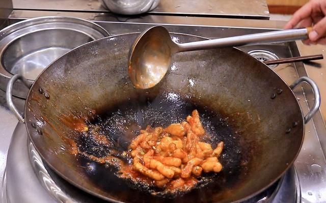 糖醋茄子正确做法，掌握一个关键技巧，入口酥脆又酸甜，简单易学