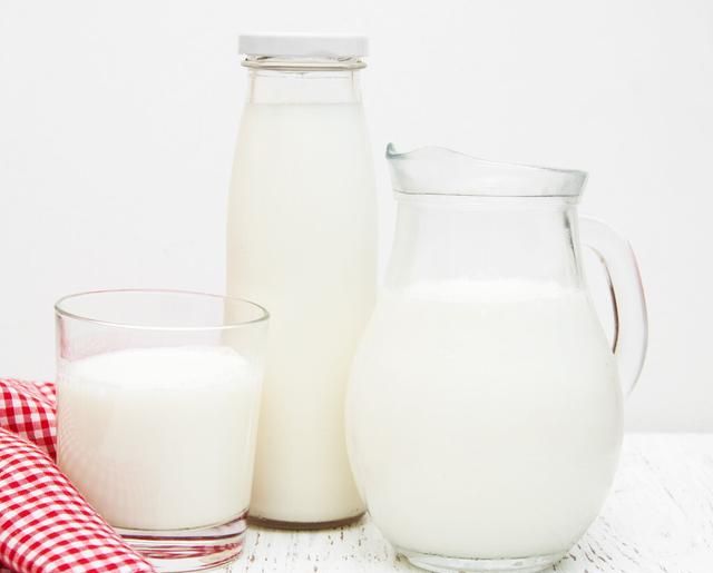 如何热牛奶，用对的方法，让牛奶的营养不流失