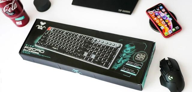 金属质感，全能矮轴：狼蛛F2090超薄无线机械键盘体验