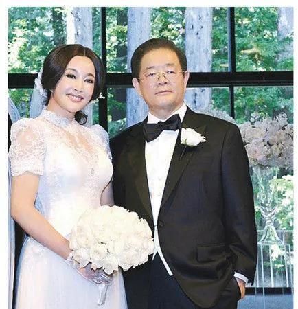 刘晓庆：坐过牢，结四次婚，谈九次恋爱，今70岁依旧没有孩子