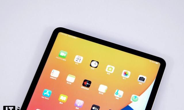 苹果iPad Pro 2022使用体验报告：性能独一档，生产力缓缓进化