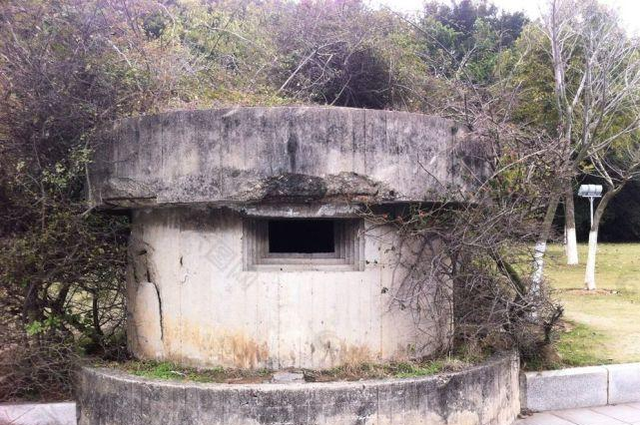 进攻一个碉堡有多难？碉堡内有乾坤，为何不能从射击孔击毙守军？
