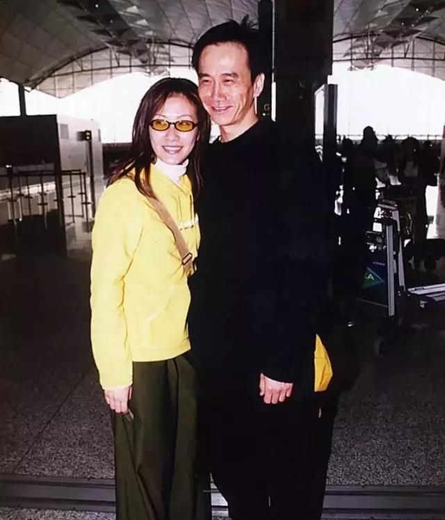 与蔡少芬齐名，二婚隐退、复出被嘲，TVB高知女神陈慧珊傲然依旧