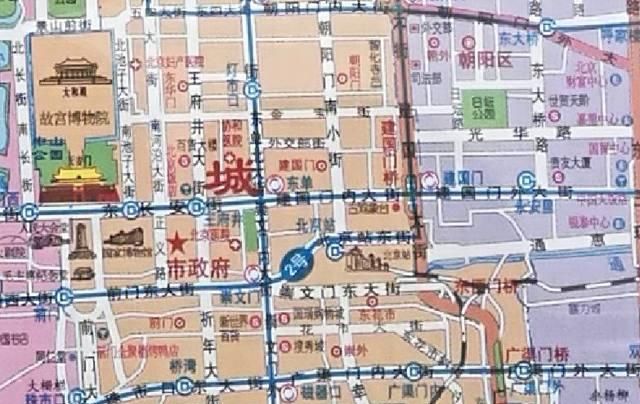 你知道吗？北京的四大火车站 为什么都位于几个区的交界处呢？