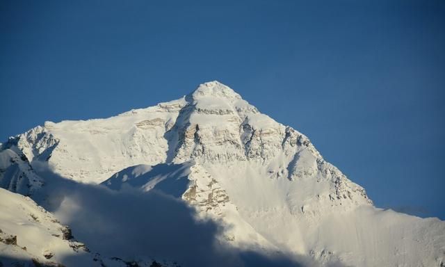 专家评出的“中华10大名山”，五岳入选2个，混入一个奇怪的山