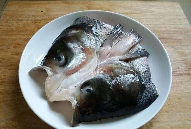 我的招牌菜，“双色鱼头”