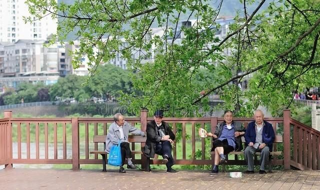 中国的雨城，一年中210天都在下雨，空气佳，冬夏康养好去处