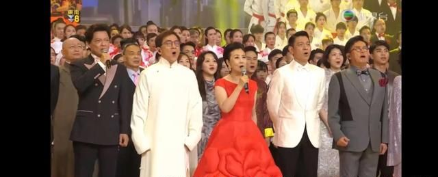庆祝香港回归25周年晚会：刘德华、谢霆锋、陈伟霆合唱《中国人》