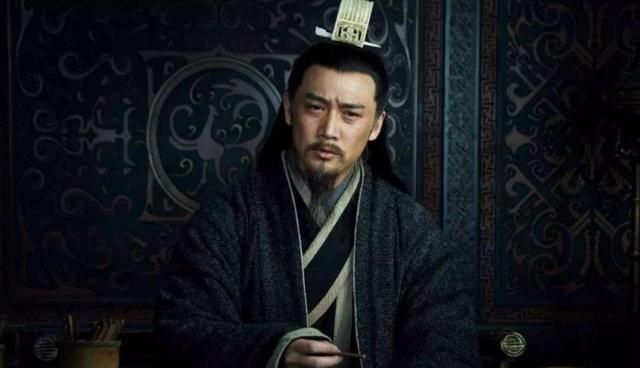 “傻子”阿斗如何成为三国最持久的皇帝？谈刘禅的政治成长