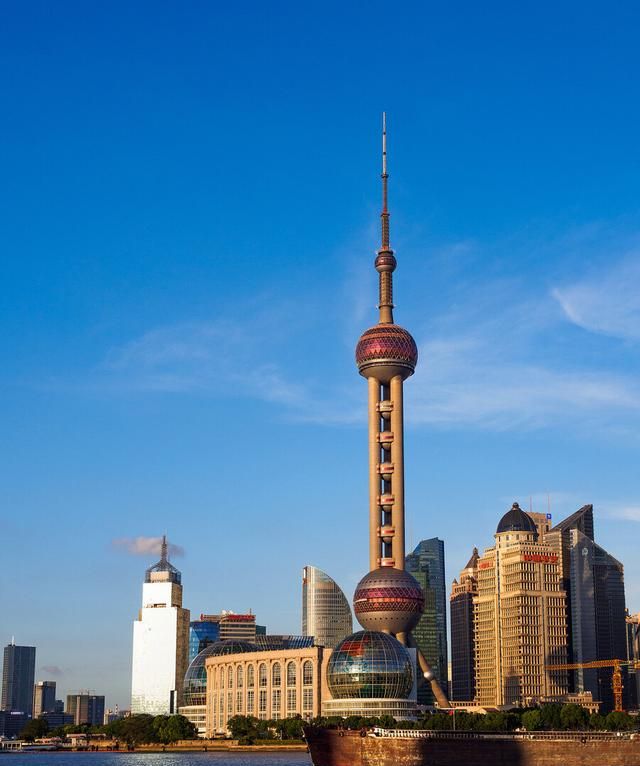 全球九大观光塔！上海地标东方明珠竟然与第一相差近170米