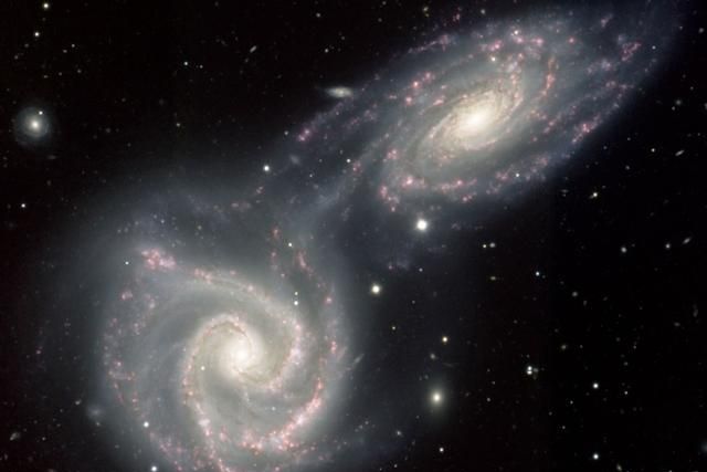 本星系群：比银河系更高一级的天体系统，已知包含近50个大小星系