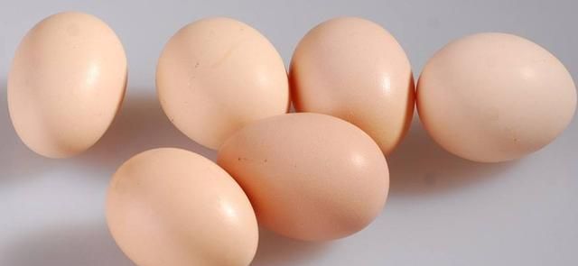 怎么防止鸡蛋放时间长,鸡蛋怎么存放避免发霉变质图2