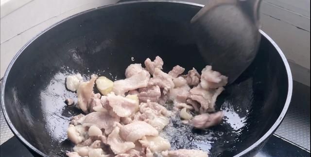 平菇炒肉片怎么做好吃图9