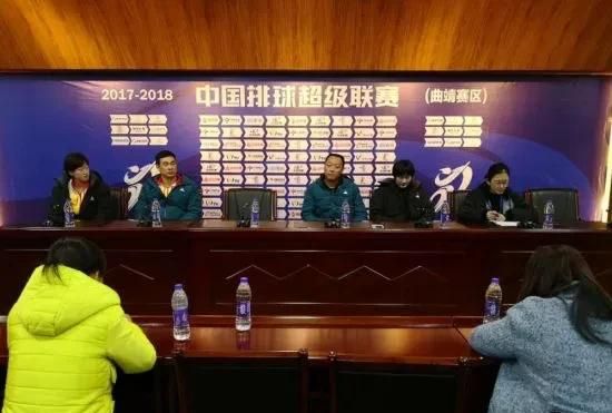伦敦奥运会上中国女排的队员有谁图1