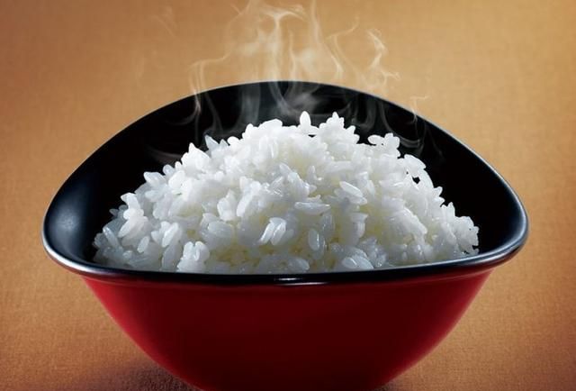 蒸米饭的时候搭配它，血糖不高、肠道不堵，让你越来越瘦