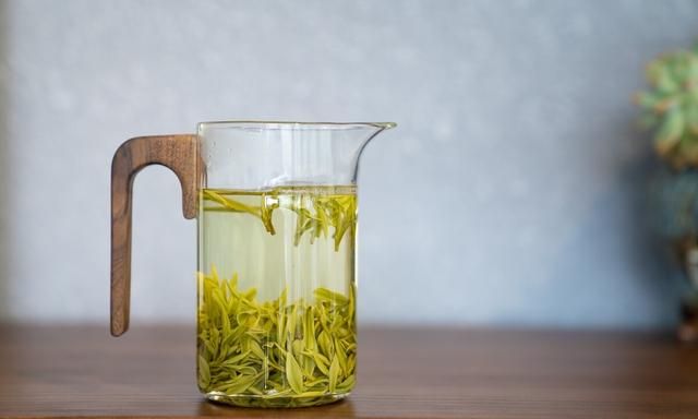 喝普通绿茶有什么功效和作用图3