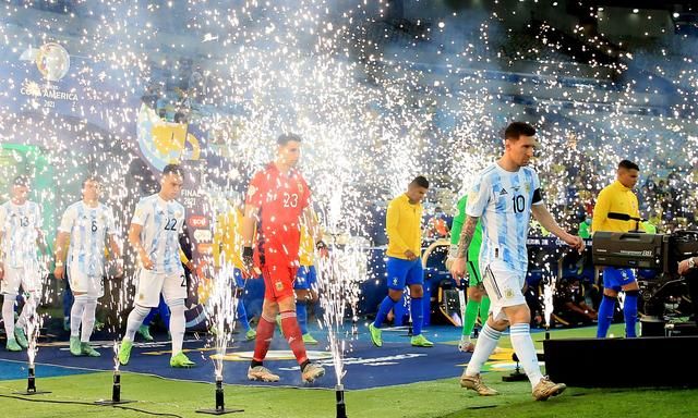 美洲杯夺冠后阿根廷媒体评价梅西图9