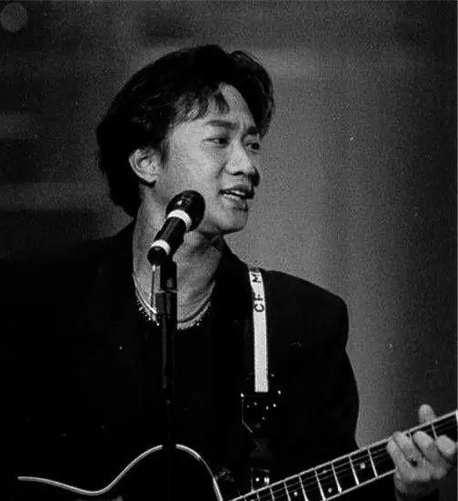 为音乐远赴日本，去世26年后，他的歌依然在KTV点唱中霸榜