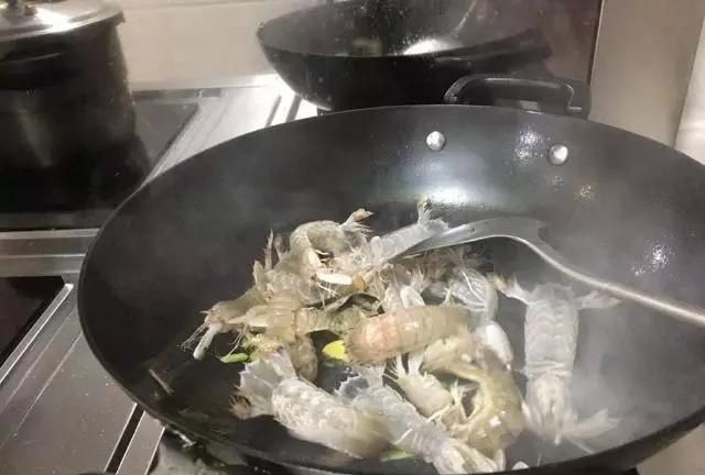 皮皮虾怎么煮好吃又简单,空气炸锅煮皮皮虾图5