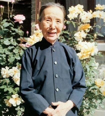 中国被称为先生的十大女性，各个誉满寰中，值得后人敬仰