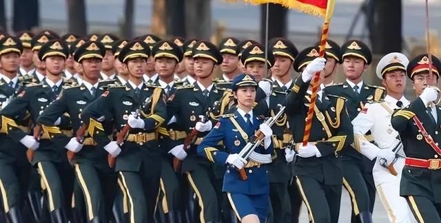 新中国建国这么多年，解放军为何还叫解放军？为何不改名？