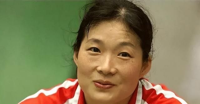 女排世界冠军巫丹：运动生涯悲壮有泪，与贾秀全分手后现状怎样？