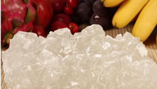 红糖、白糖和冰糖之间有何区别？炒菜时不要放错了，浪费营养