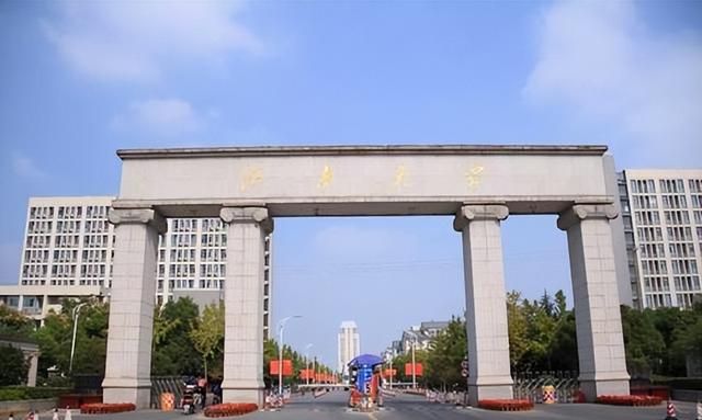 苏州大学和江南大学谁的实力更强？