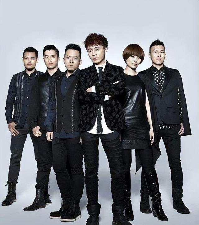 给“中国最具影响力的十大乐队”排个名，五月天第6，Beyond第2