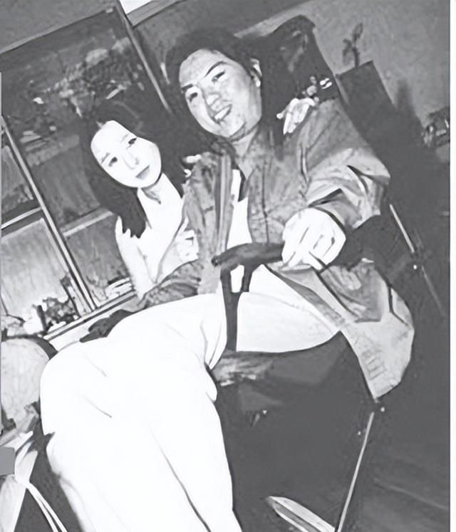 19岁嫁给高晓松为他生女，26岁被甩，夕又米为何说感谢高晓松