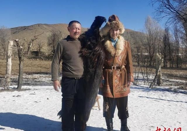 新疆哈萨克族鹰舞 藏着怎样的人与自然和谐相处之道？
