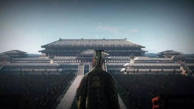 影响中国两千年的“大师”：他被秦始皇欣赏，却又沦为阶下囚而亡