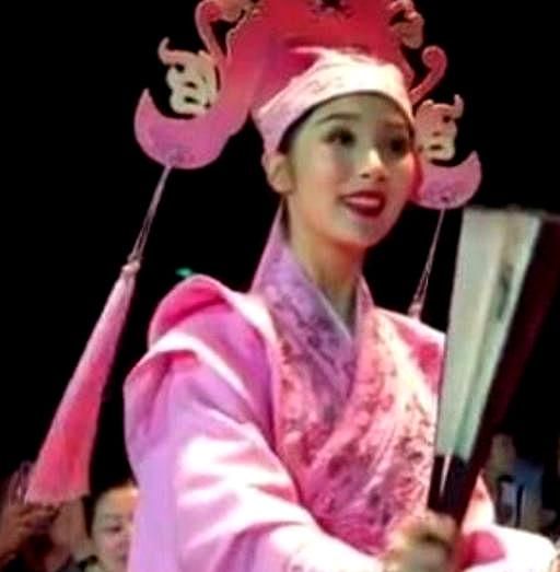 中国五大戏曲剧种简介，下次不要再把黄梅戏安在越剧身上了