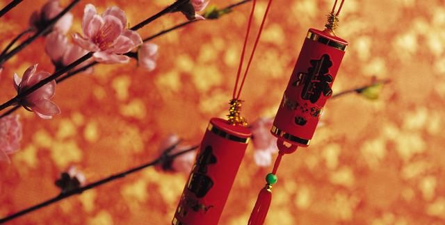 春节为何要放鞭炮？鞭炮有怎样的历史，为什么会成为春节的标配？