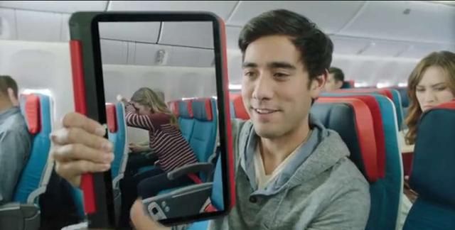 飞机上都不看的安全短片 为什么现在却爱用手机看？