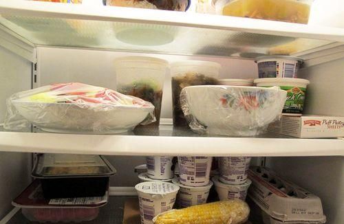 热菜可以直接放冰箱里吗？营养师说：选择错误的话，容易滋生细菌