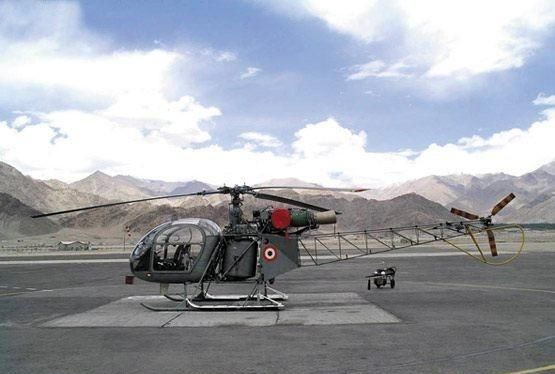 世界飞得最高的直升机能到万米高空吗？