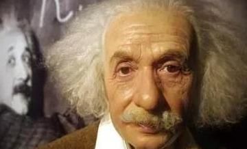 爱因斯坦说出的三个预言，最后一个说出人类未来，让人感到害怕
