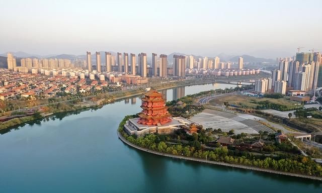 江西省城市规模：3个大城市：九江无缘，2个小城市：吉安在列