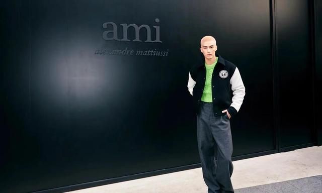 法国设计师品牌AMI登陆成都