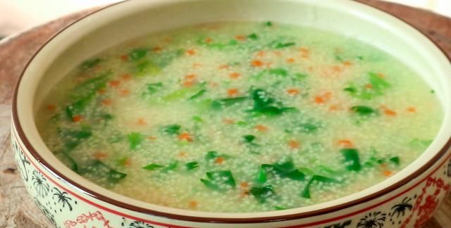 黄米和小米有啥区别？别不懂吃，分享3种小米粥做法，暖身又暖胃