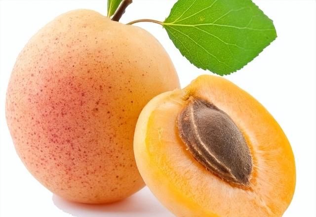 “桃”过疫情的黄桃真的没药效？能防治新冠的食物还有哪些？