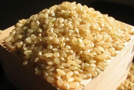 糙米和大米的区别是什么？这两个米外表很像，营养价值却不同