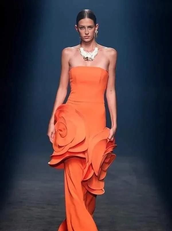 橙色：是欢快活泼热情的光辉色彩，今年时尚潮流色之一