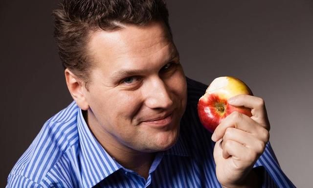 苹果到底应不应该削皮吃？什么时候吃苹果最佳？